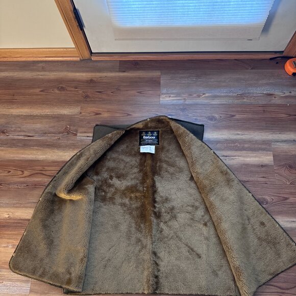 Vintage Barbour Jacket Liner 48" Vest Warm Clip-In Brown Pile Lining - Picture 3 of 7